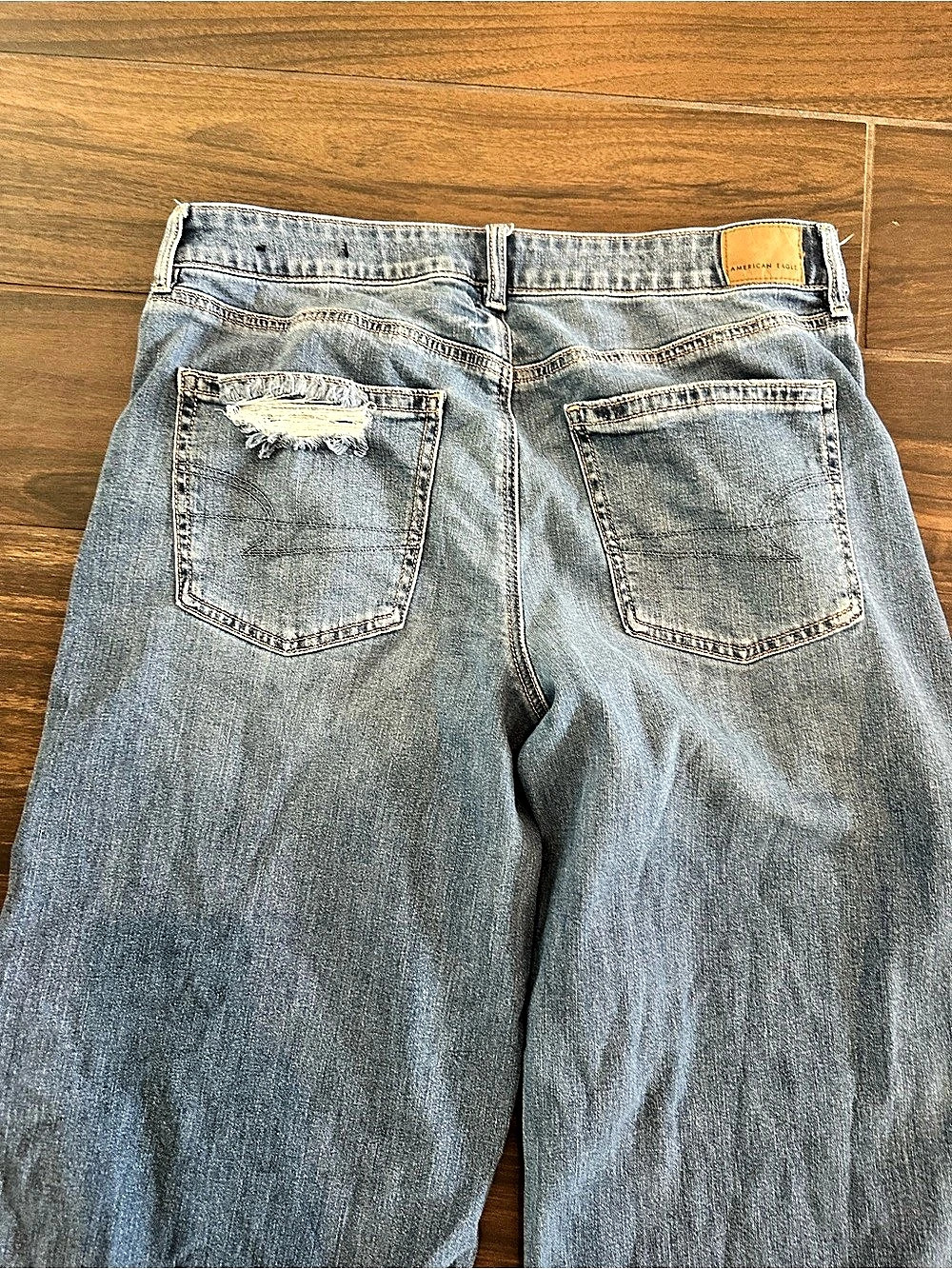 American Eagle Low-Rise Baggy Wide Leg Jeans 12 Long - Picture 3 of 7